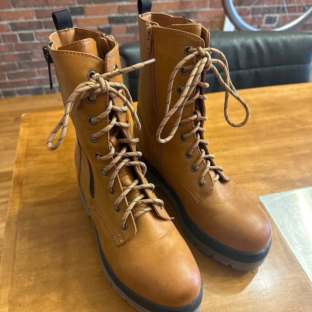 Combat Boots